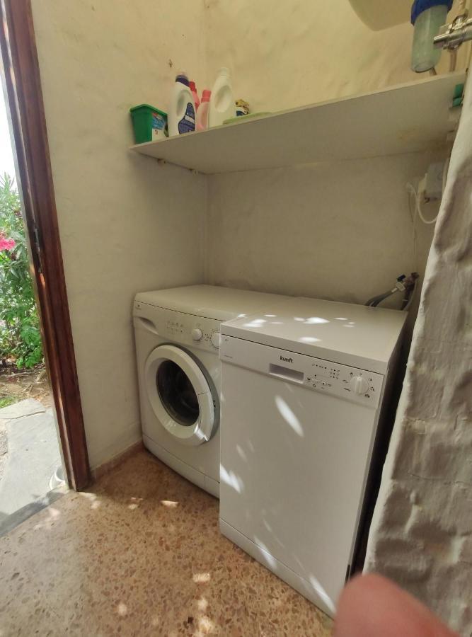 מספאלומס Lovely 2 Bedroom Bungalow With Parking מראה חיצוני תמונה