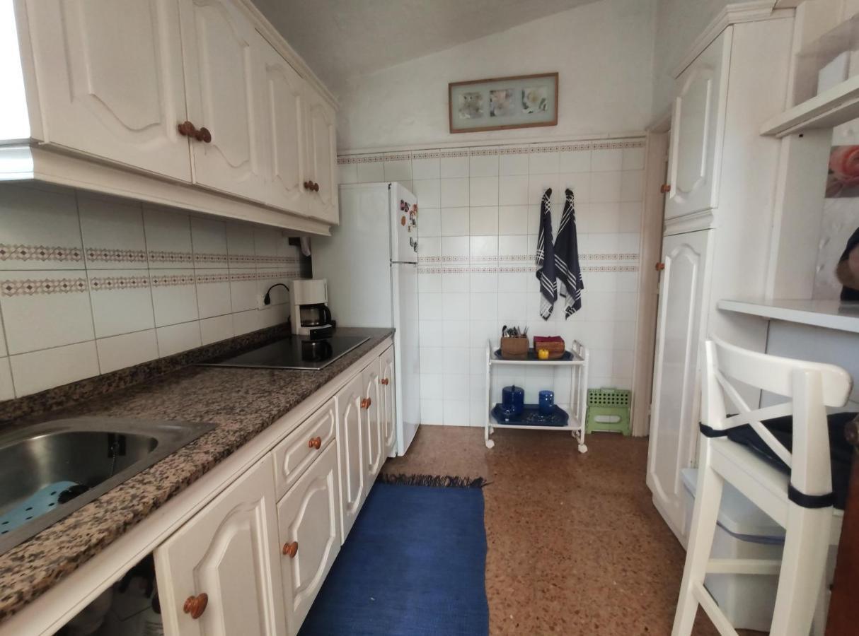 מספאלומס Lovely 2 Bedroom Bungalow With Parking מראה חיצוני תמונה