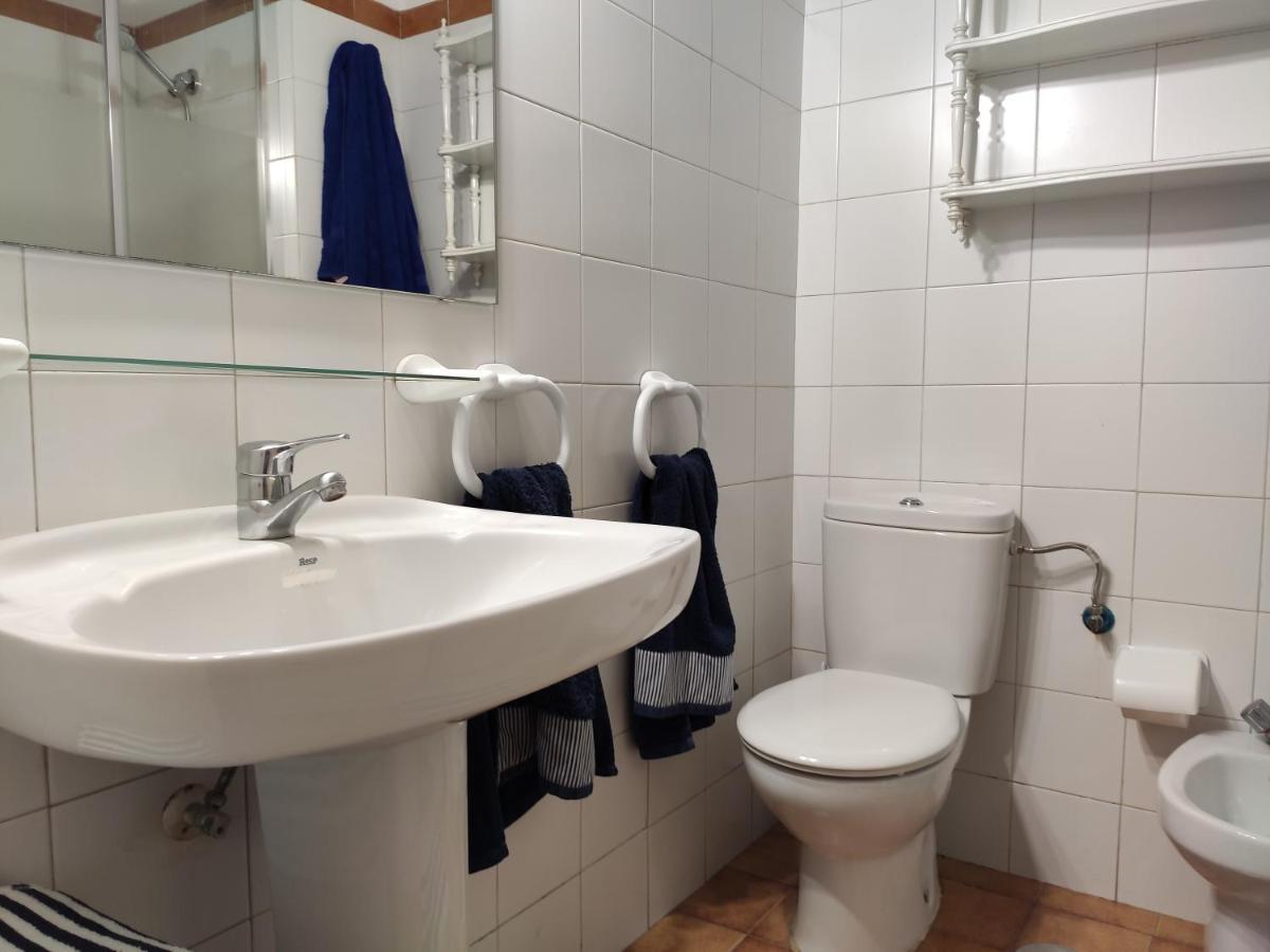מספאלומס Lovely 2 Bedroom Bungalow With Parking מראה חיצוני תמונה