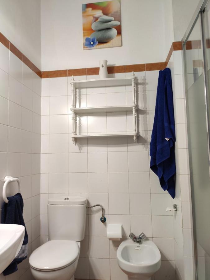 מספאלומס Lovely 2 Bedroom Bungalow With Parking מראה חיצוני תמונה