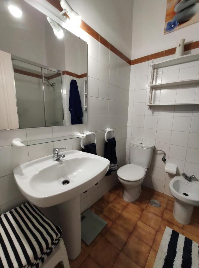 מספאלומס Lovely 2 Bedroom Bungalow With Parking מראה חיצוני תמונה